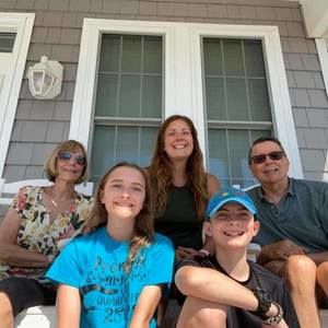 Meet your Posher, Caroline